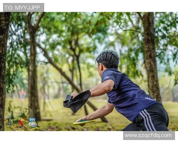 深圳飞盘队创新盯防战术解析与实战应用探讨 深圳飞盘队创新盯防战术解析与实战应用探讨